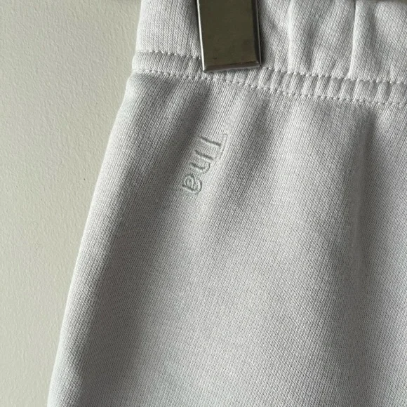 Tna AiryAF High Waisted Fleece Sweat Short Size XS - Picture 5 of 9